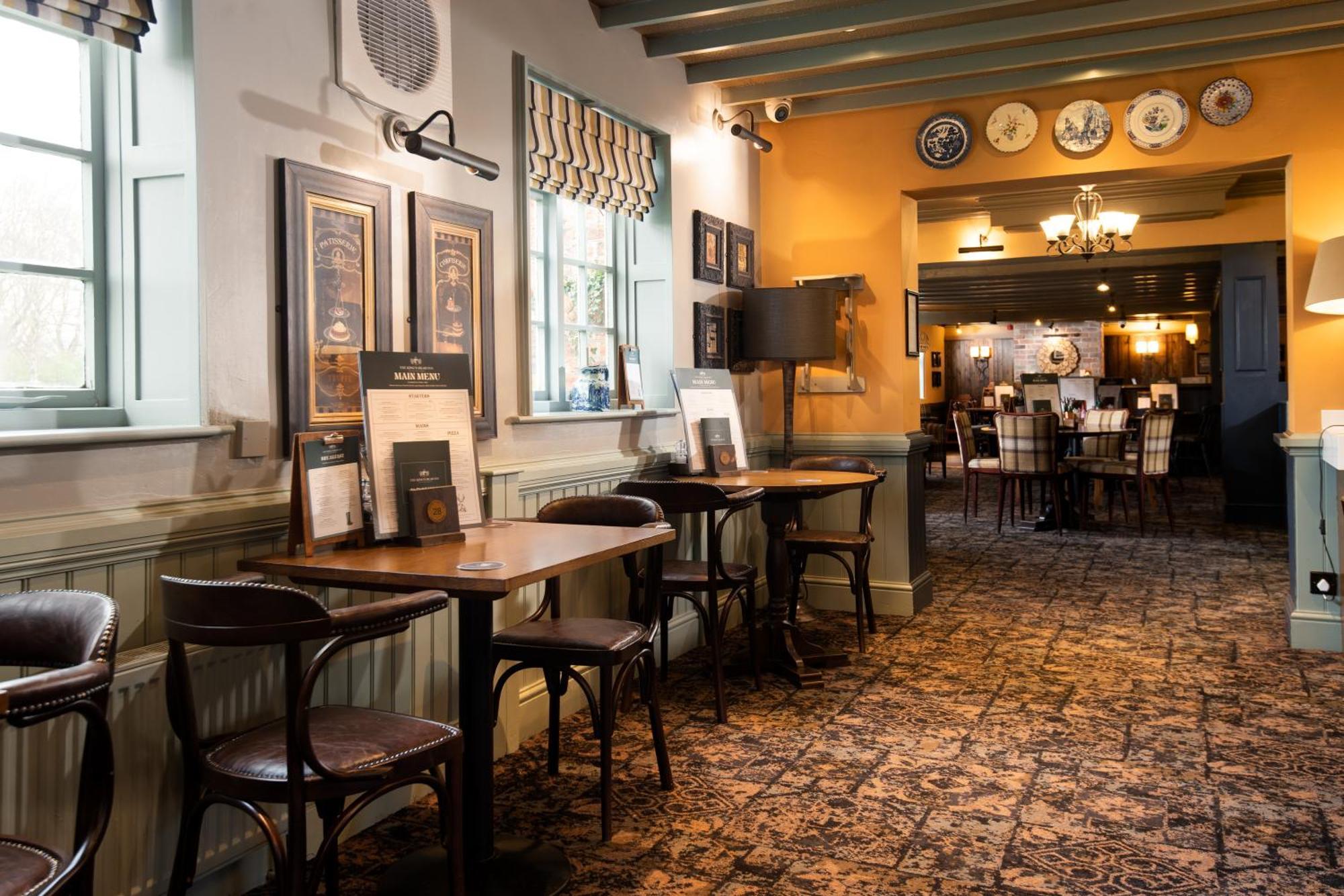 The King'S Head Inn - The Inn Collection Group 大艾顿 外观 照片