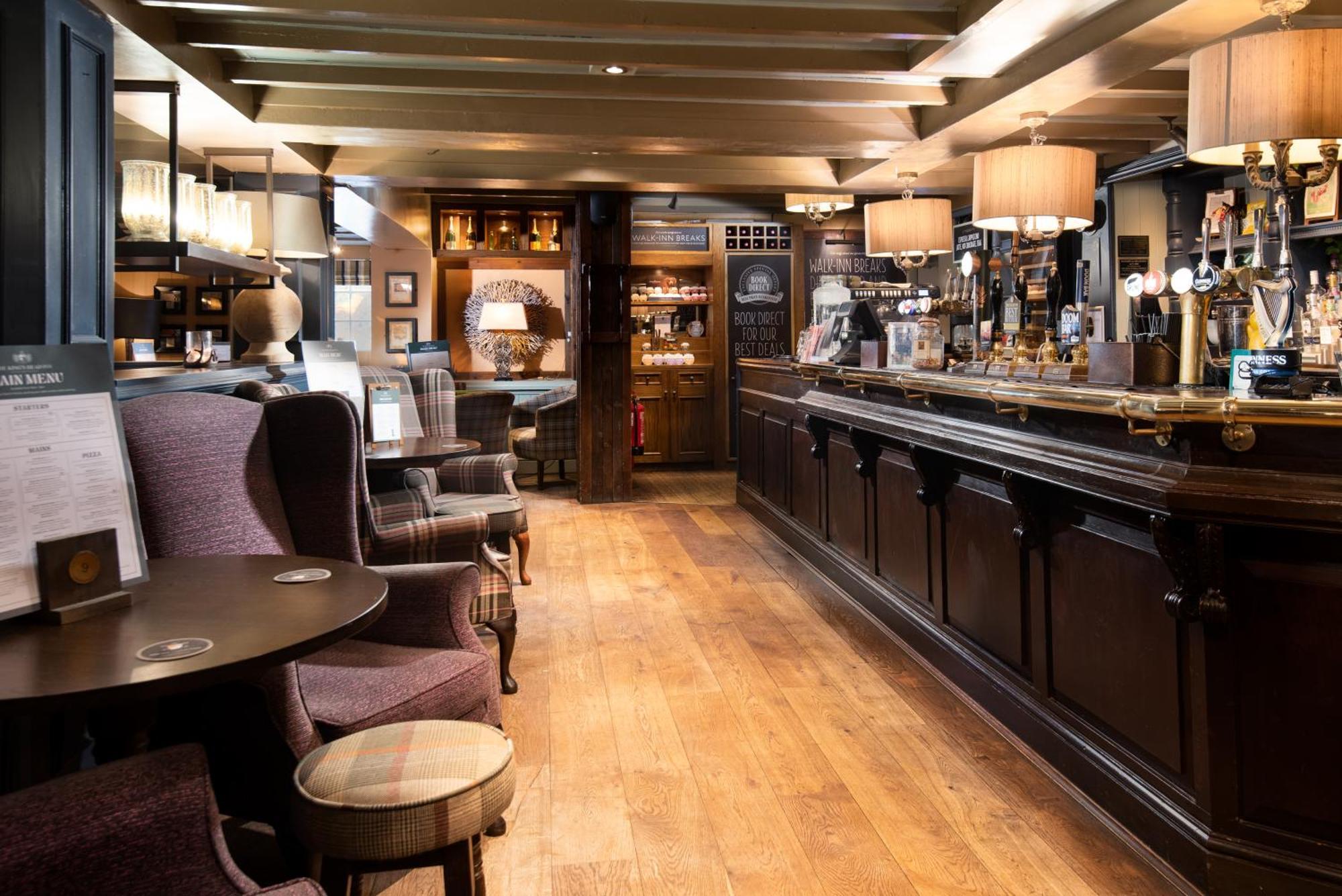 The King'S Head Inn - The Inn Collection Group 大艾顿 外观 照片
