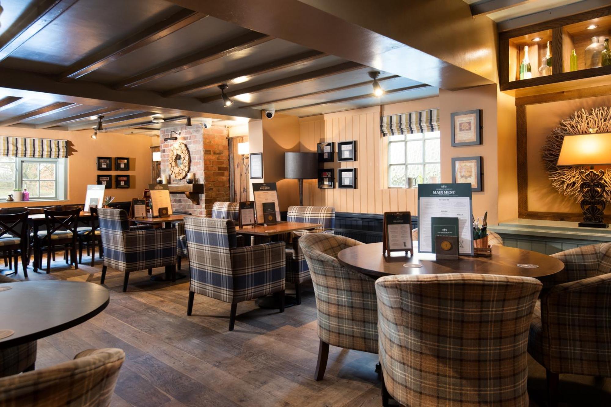 The King'S Head Inn - The Inn Collection Group 大艾顿 外观 照片