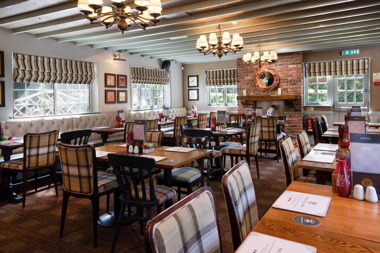 The King'S Head Inn - The Inn Collection Group 大艾顿 外观 照片